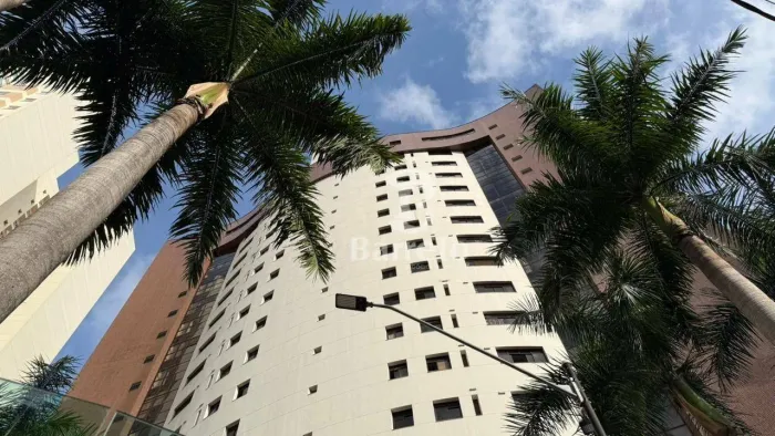 Cobertura à Venda e Locação  Palais Lac DOr