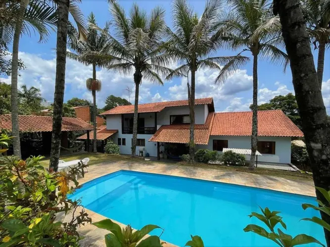 Casa de condomínio em Alameda Volta ao Mundo - Granja Viana II - Cotia/SP