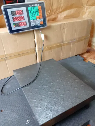 Balança Plataforma 200kg Sem MASTRO COM DEFEITO DE FABRICA FUNCIONA NA ENERGIA $299 TEMOS