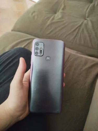 Celular motog30