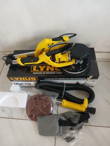 Lixadeira girafa Lynus Led duplo