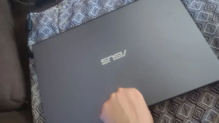 Vendo notebook ASUS