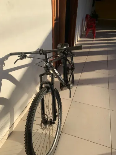Bicicleta absolut nero5