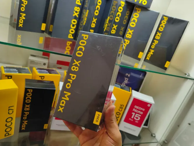 Poco X8 Pro Max 256 GB 12 RAM