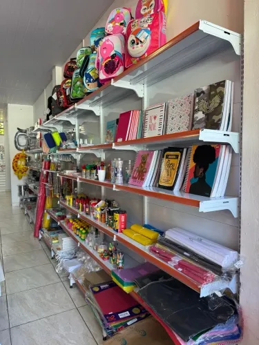 Vendo gôndolas comércio 