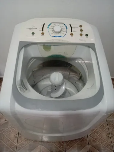 Máquina de lavar Electrolux 12Kg Faz Tudo