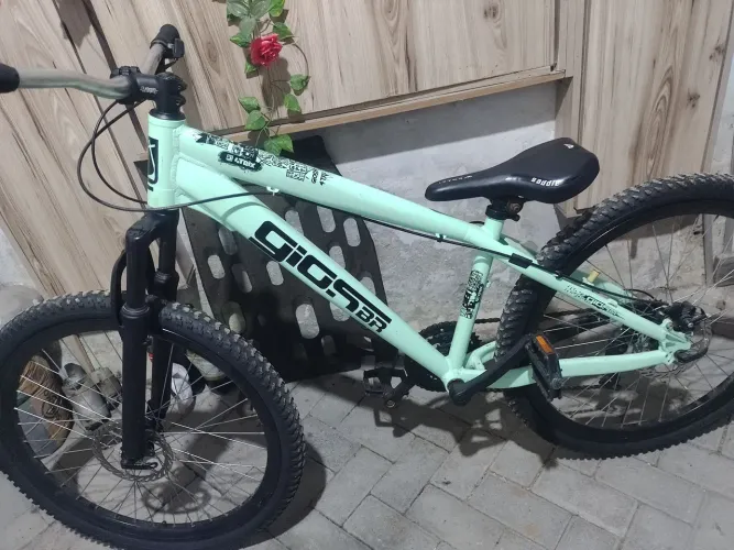 Bicicleta Gios 4 trix,vendo ou troco