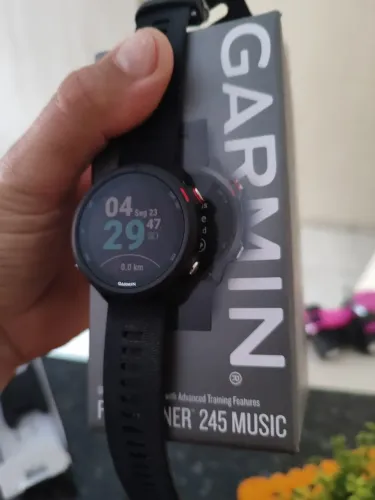 Garmin 245 Músic sem detalhes impecável 