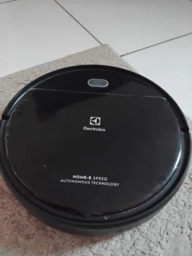 Aspirador de pó ELETROLUX, pouco uso, ótima conservação