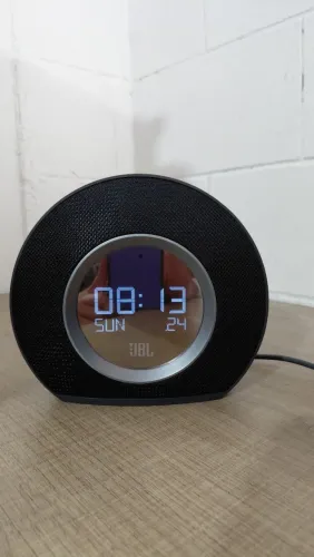 Rádio Despertador JBL Horizon | Bluetooth, Rádio FM e Display LED