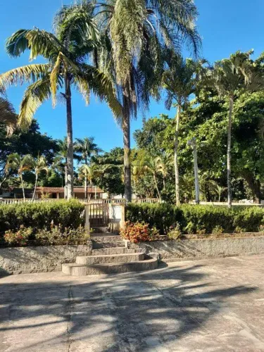Chácara à Venda em Araçoiaba da Serra | 6 dormitórios | Piscina