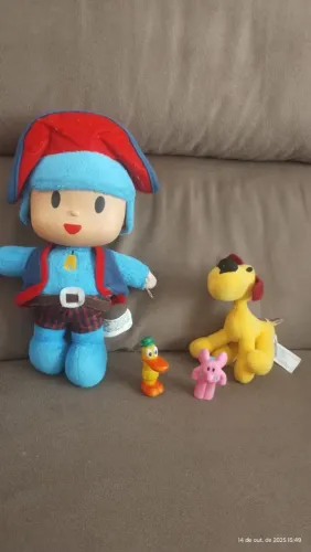Kit de pelúcia Pocoyo + dedoches