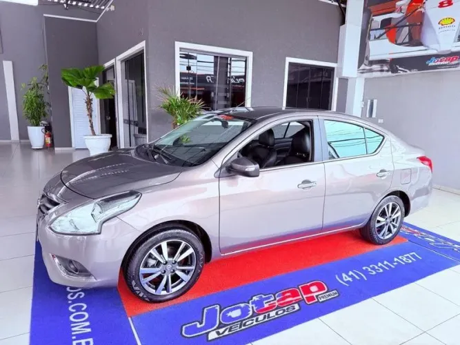 Nissan Versa SL 1.6 16V Flexstart 4P Aut. 2018