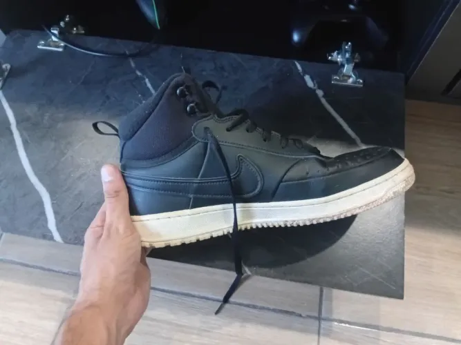 Tênis Nike ebernommidwinter