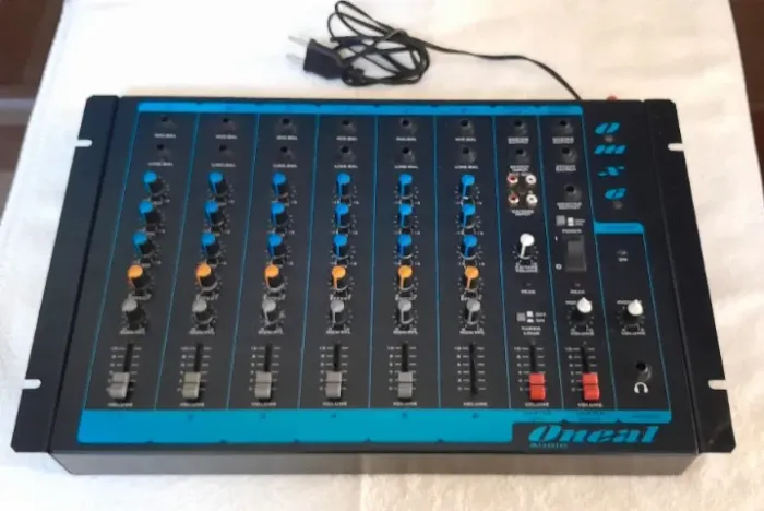 MESA DE SOM ONEAL AUDIO MIXERS OMX6