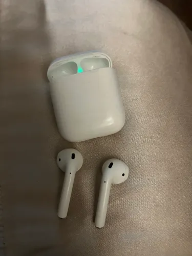 Air phone Apple 2a geração com estojo 
