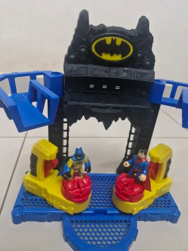 Castelo- Batalha na Batcaverna Imaginext 