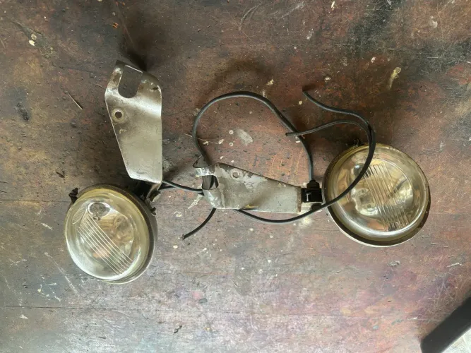 Par farol de milha moto