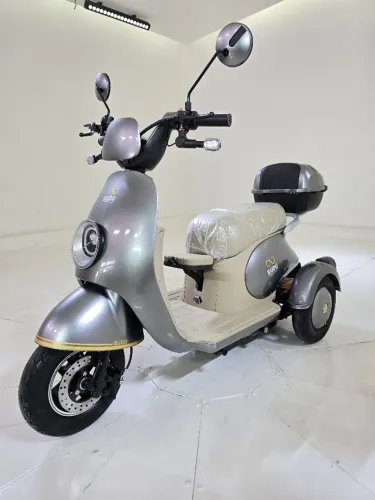 SCOOTER ELETRICA TRICICLO SUDU