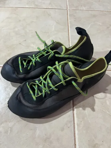 Sapatilha Escalada Simond Rock Seminova Usada Apenas 2x (Usado)