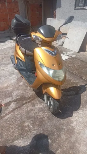 Suzuki Burgman an 125 ano 2008
