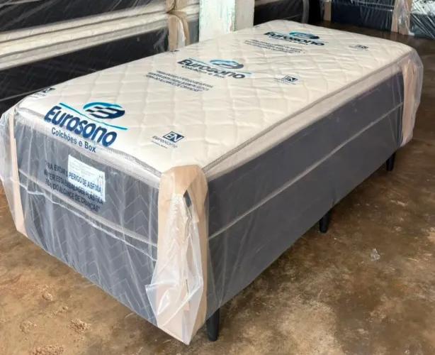 Cama de Solteiro nova 100% espuma