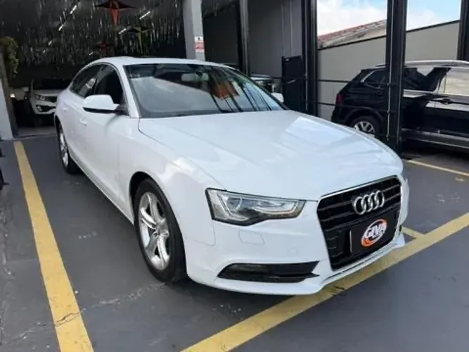Audi A5 Sportb. 2.0 16V TFSI Quat. S-tronic 2013
