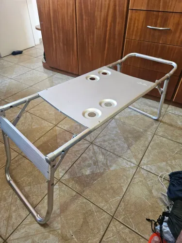 Carrinho Mesa para Clube Piscina Praia