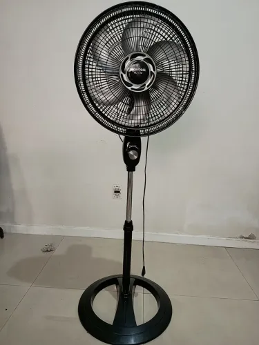 Ventilador mondial 6 pás seminovo