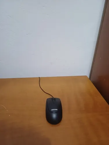 Mouse Centrium Óptico USB - Semi-Novo (Apenas 2 Meses de Uso!)