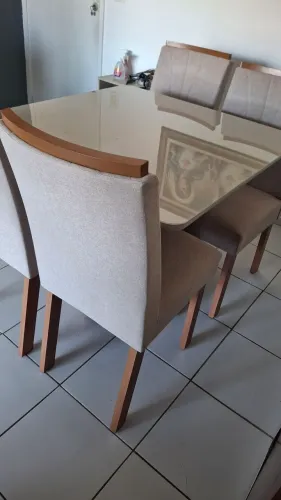 Vendo sala de jantar!