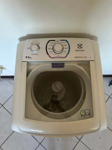 Máquina de Lavar Electrolux Essential Care 8.5kg - Estado de Nova!
