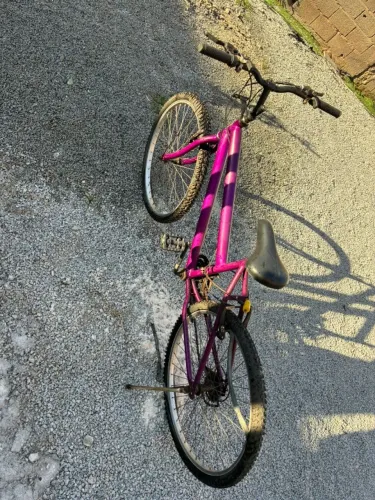 Bicicleta usada aro 26 - Boa para uso diário
