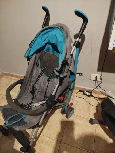 CARRINHO DE BEBÊ COSCO