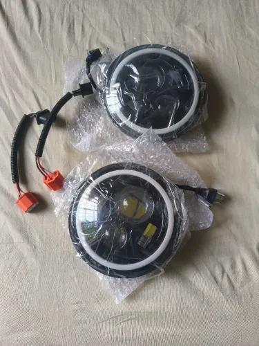 Vendo faróis Angel Eyes 7 polegadas