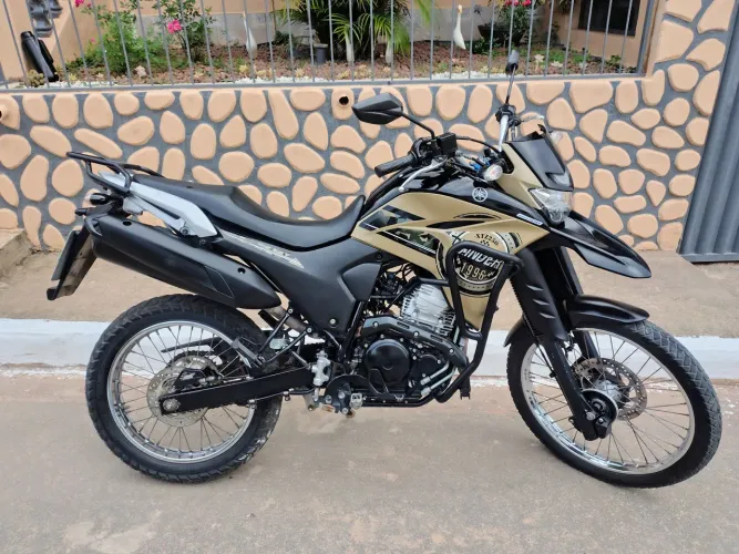 Vendo Lander 250 ano 2021