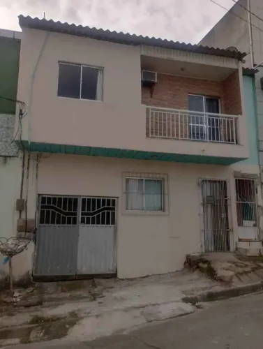Vendo Cada Duplex em Novo Horizonte.