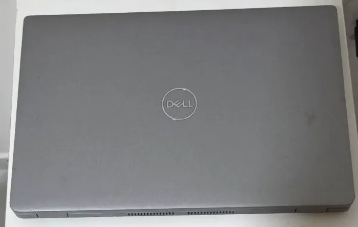 Notebook DELL com defeito.