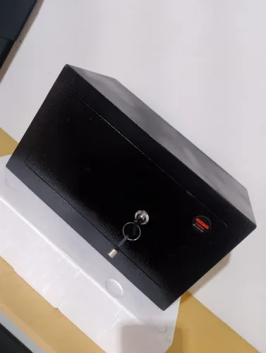 Cofre em Aço com Chave Anti cópias