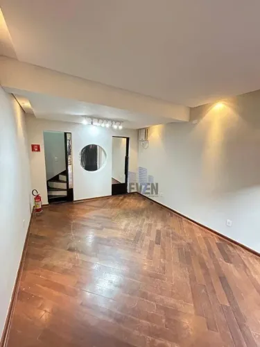 Sala Comercial para Locação na Galeria Vitória 36 m² | Centro de Bauru