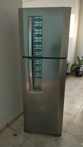 Geladeira Frost Free Electrolux  