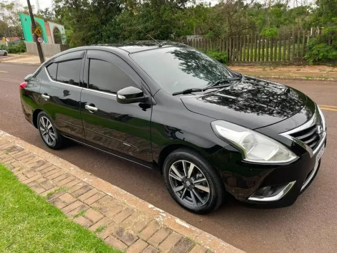 Nissan Versa SL 1.6 16V Flex Fuel 4P Mec. 2018