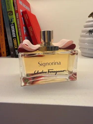 PERFUME SIGNORINA SALVATORE FERRAGAMO