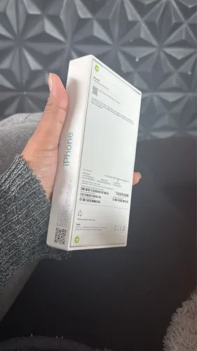 iPhone 16 128g lacrado
