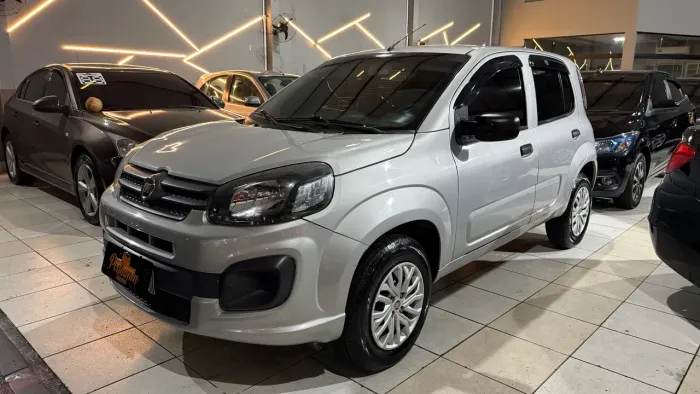 Fiat Uno Attractive 1.0 EVO Fire Flex 8V 5P 2021