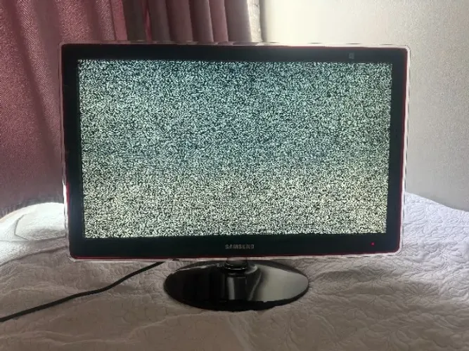 Monitor/TV 24 Samsung