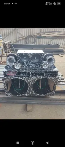 Vendo caixa de som automotivo para auto falante de 18 polegadas completo.so a caixa 