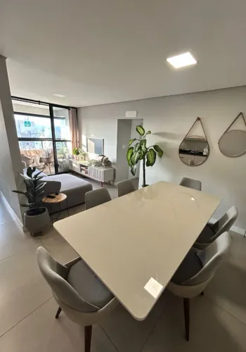 Mesa de jantar 6 lugares