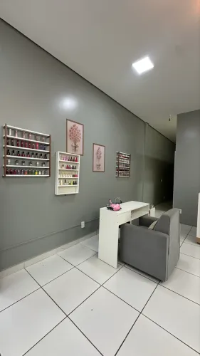 Esmalteria a Venda