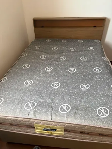 Cama Box Baú Casal + Cabeceira com Tomada - Bom Estado